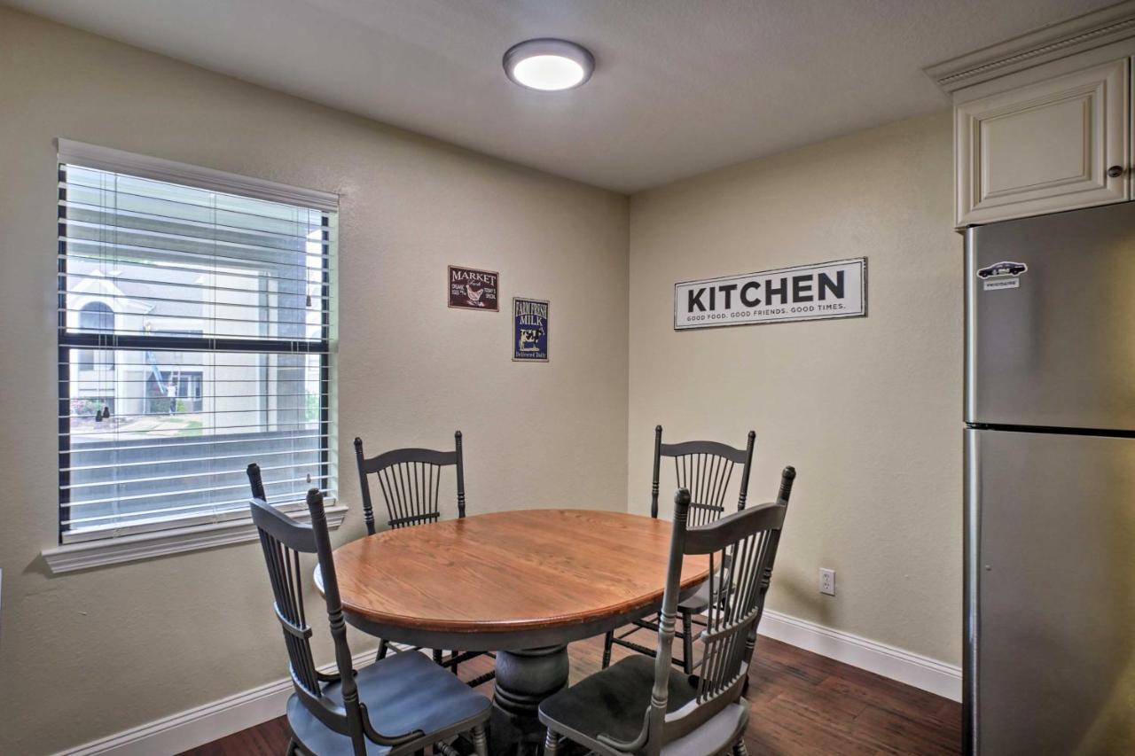 Branson Condo With Pool Access, Walk To Fishing Exterior photo