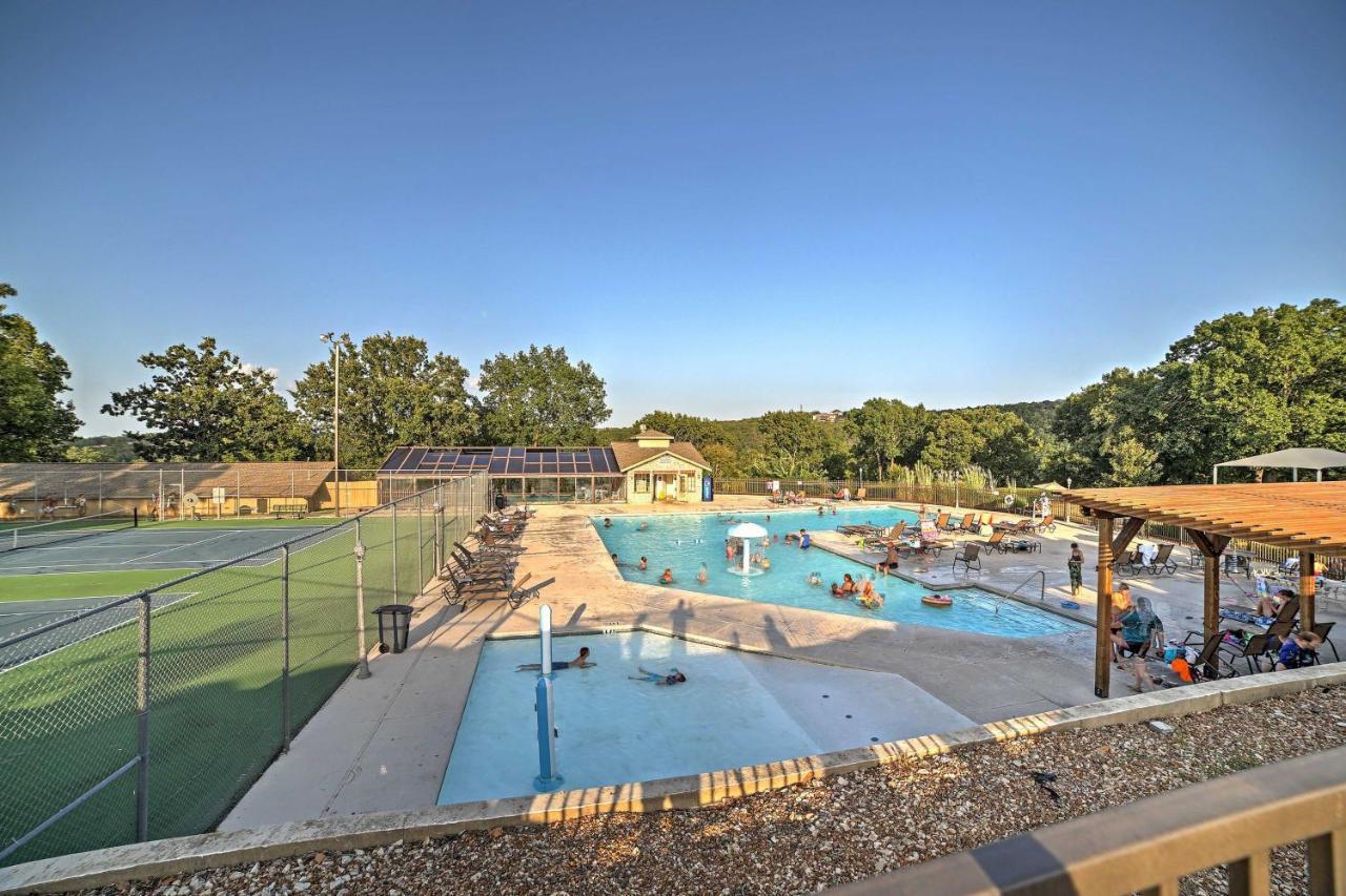 Branson Condo With Pool Access, Walk To Fishing Exterior photo
