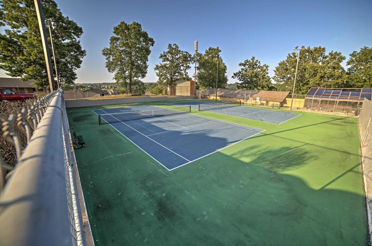Branson Condo With Pool Access, Walk To Fishing Exterior photo